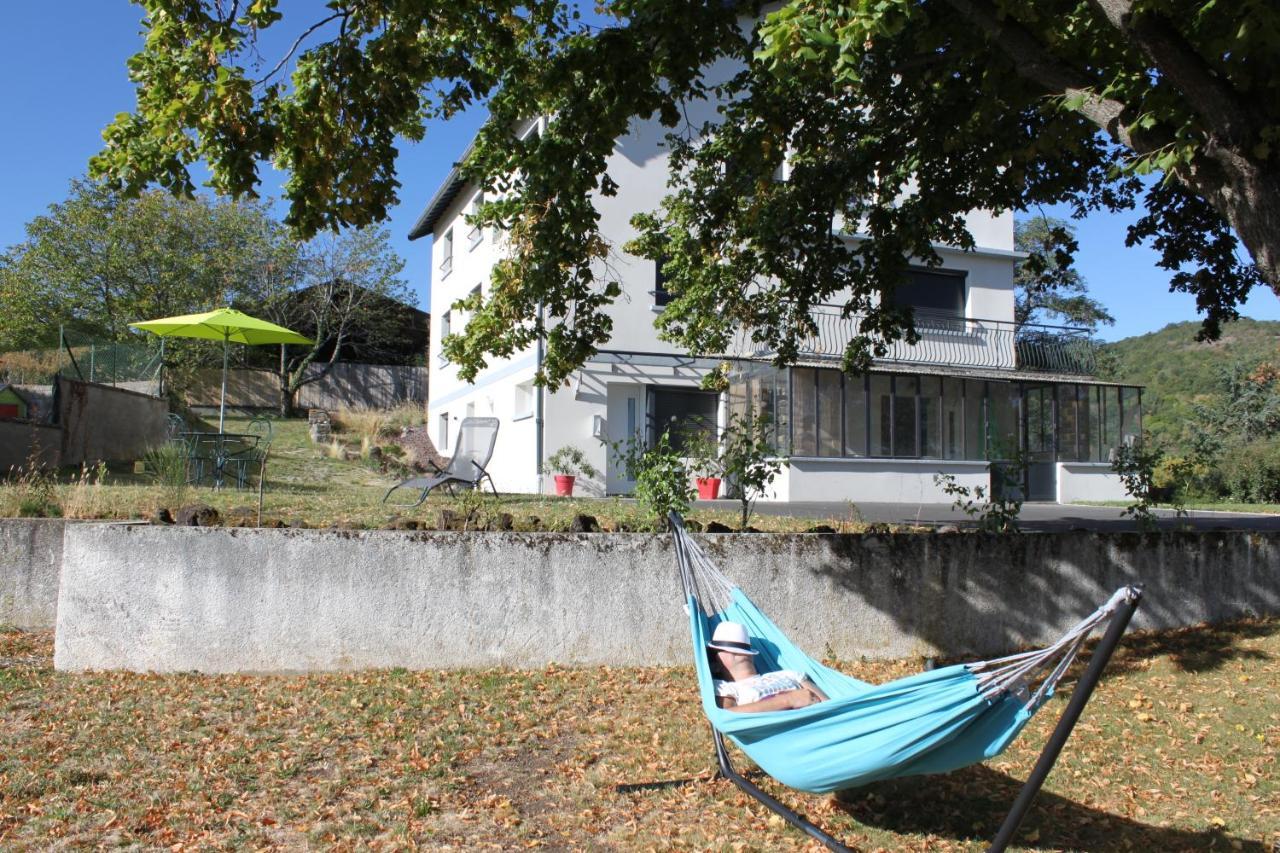 Hippolits Apartment Chatel-Guyon Exterior photo